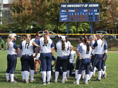 Softball doubleheader at Central Michigan cancelled Image