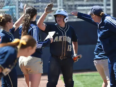 Schneider helps Softball to 6-2 victory over Western Michigan on Senior Day Image