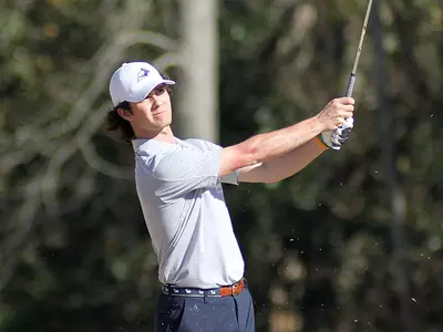 J.B. Williams Leads Men's Golf During Day One of Golfweek Program Challenge Image