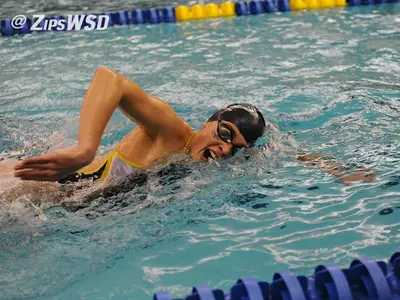 Swimming and Diving Holds Off St. Francis (Pa.) for 147-106 Win Image