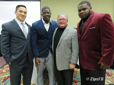 Football Celebrates 2015 Season with Awards Banquet Image