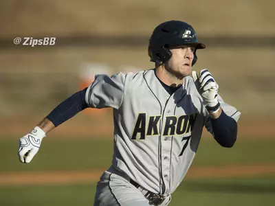 Baseball Downs Furman 11-3 to Take Series Image