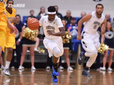 Men's Basketball Falls to Toledo, 68-66, in the Final Seconds Image