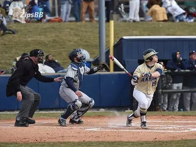 Baseball Drops Midweek Contest at Canisius, 3-2 Image