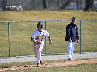 Baseball Falls to Dayton in Midweek Action, 2-1 Image