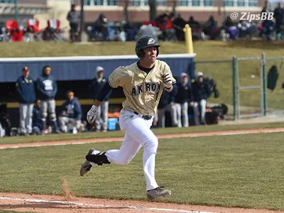 Baseball Drops Series Finale at Ohio, 5-3 Image