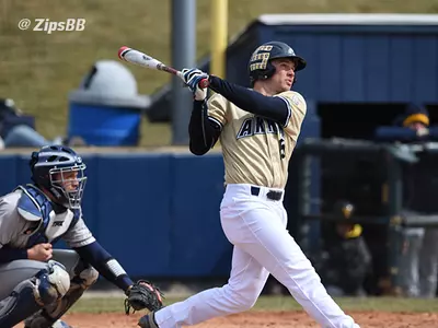 Baseball Falls to Ball State in Series Finale, 7-4 Image