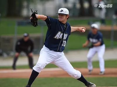 Baseball Falls to Canisius, 5-3, in Final Midweek Game Image