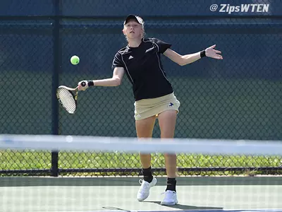 Wituski Paces Women's Tennis in Day One of West Point Invitational Image