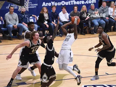 Akron Extends Win Streak to 10 Games on ESPNU Image