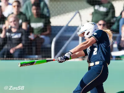 Zips Earn First Win at Day One of Furman/Upstate Tournament Image
