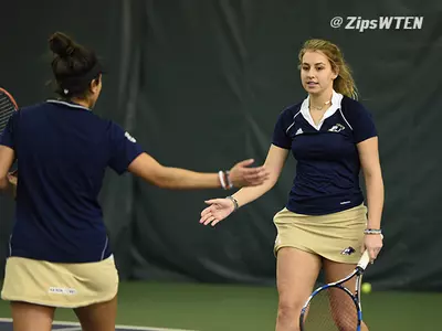 Women's Tennis Improves to 2-0 in MAC Standings Image