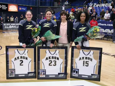 Zips Celebrate Senior Day with a 71-61 Victory over Bowling Green Image
