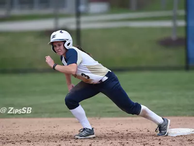 Zips Softball Splits with BG Image
