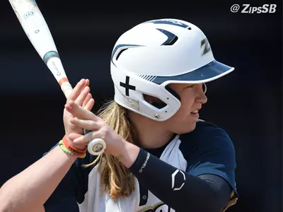 Zips Softball Concludes 2016 Regular Season with 6-3 Loss to Kent State Image