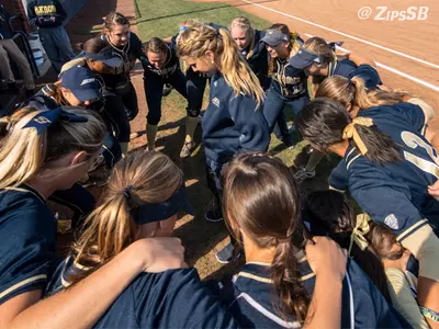 Zips Softball Announces 2016 Fall Schedule Image
