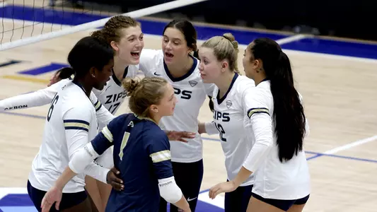 Akron Volleyball 2023