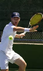 Cats Sweep Gaels