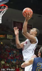 Cats Tame Bengals, 90-42