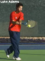 Men's tennis team beats NAU, 5-1