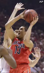 No. 18 Arizona Falls to No. 21 UCLA in Pac-12 Semifinals, 66-64