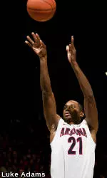 Wildcats Win Against Bruins, 85-74