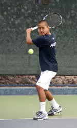 Men's Tennis Falls 6-1 to Sooners