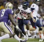Wildcats Drop Tough One To Huskies, 36-33