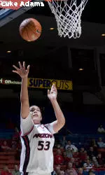 Wildcats Complete Sweep of Cougars, 73-66