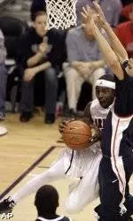Cats Top 'Zags, 69-64