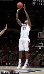 Fogg To Participate in Portsmouth Invitational Tournament