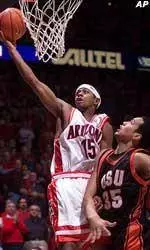 Wildcats Dominate Oregon State, Win 109-75