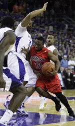 Men's Basketball Can't Overcome Washington, 81-75