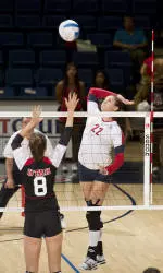 Wildcats Defeat Utah in Home Finale, 3-1