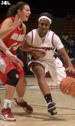 Lobos Lights Out Against Cats, 81-61