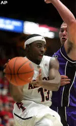 Wise Leads Cats Over Weber State, 71-65