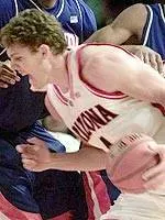 Wildcats Topple Second-Straight Top Ten Opponent, Beat No. 6 Florida 75-71