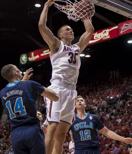 Kaleb Tarczewski