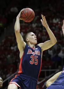 Kaleb Tarczewski