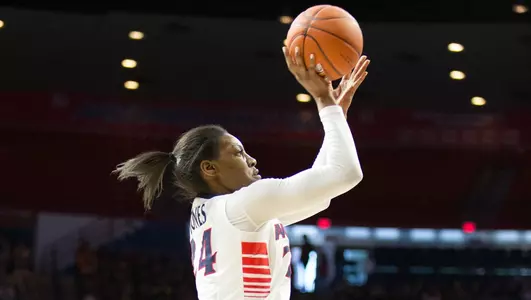 Senior forward LaBrittney Jones (24)
