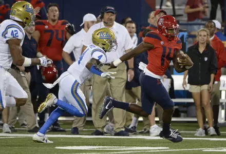 NCAA Football: UCLA at Arizona