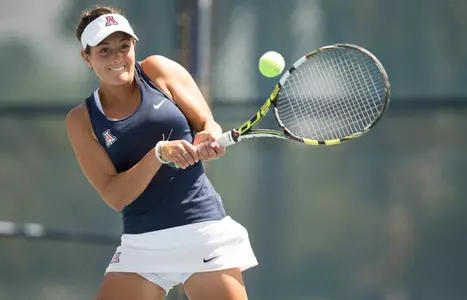 Sophomore Camila Wesbrooks