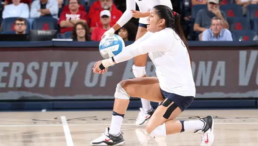 Senior defensive specialist Kimberly Gutierrez (1)
