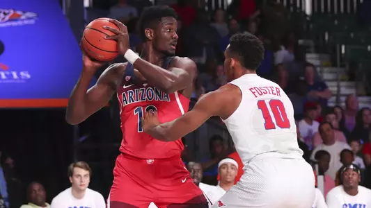 Deandre Ayton versus SMU in the Bahamas.