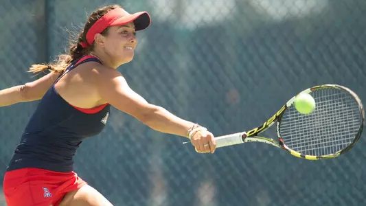 Sophomore Camila Wesbrooks