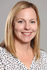 Rachael Hambacher Headshot