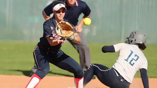 Junior shortstop Jessie Harper (19)