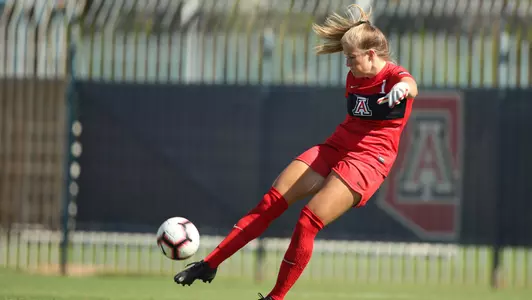 Senior goalkeeper Lainey Burdett (1)