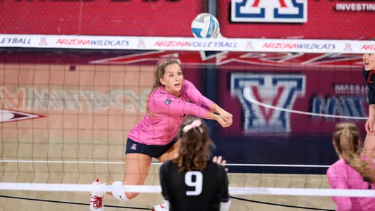Victoria Svorinic 10/5 Volleyball vs. Washington