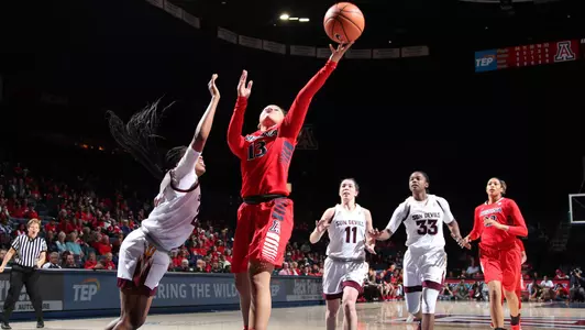 Freshman guard Marlee Kyles (13)